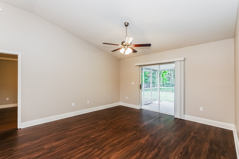 2,350/Mo, 1745 Kirtley Dr Brandon, FL 33511 Living Room View