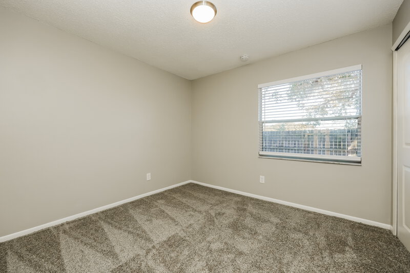 2,025/Mo, 213 Belfort Pl Valrico, FL 33594 Bedroom View