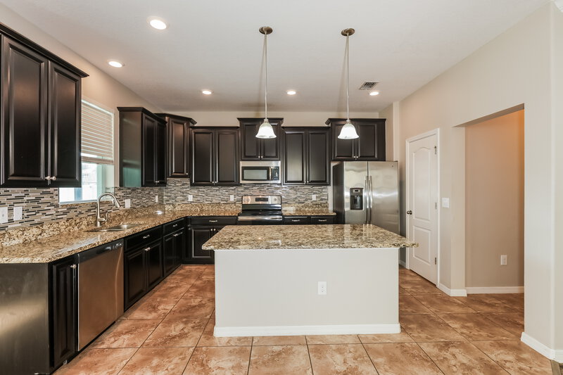 2,220/Mo, 13946 Lugano Ct Hudson, FL 34669 Kitchen View