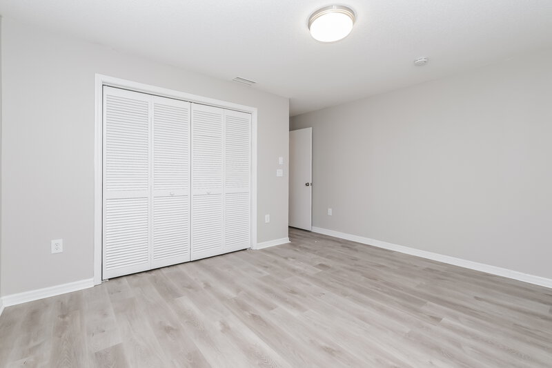 3,850/Mo, 311 Clearfield Ave Spring Hill, FL 34606 Bedroom View 3