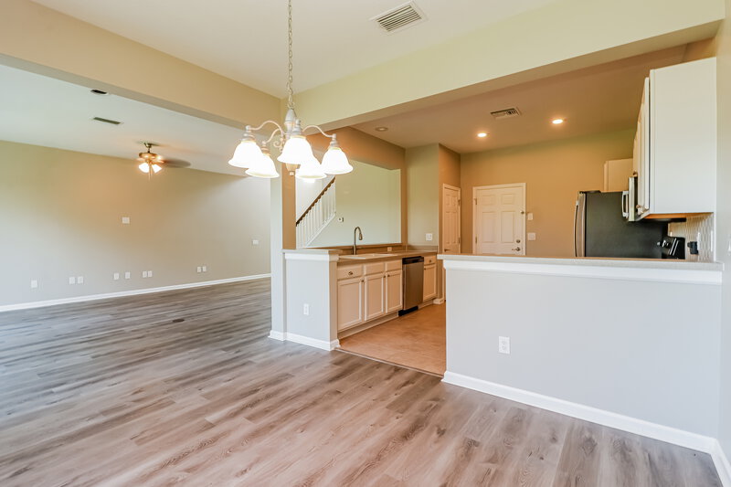 2,235/Mo, 13945 Crater Cir Hudson, FL 34669 Dining Room View