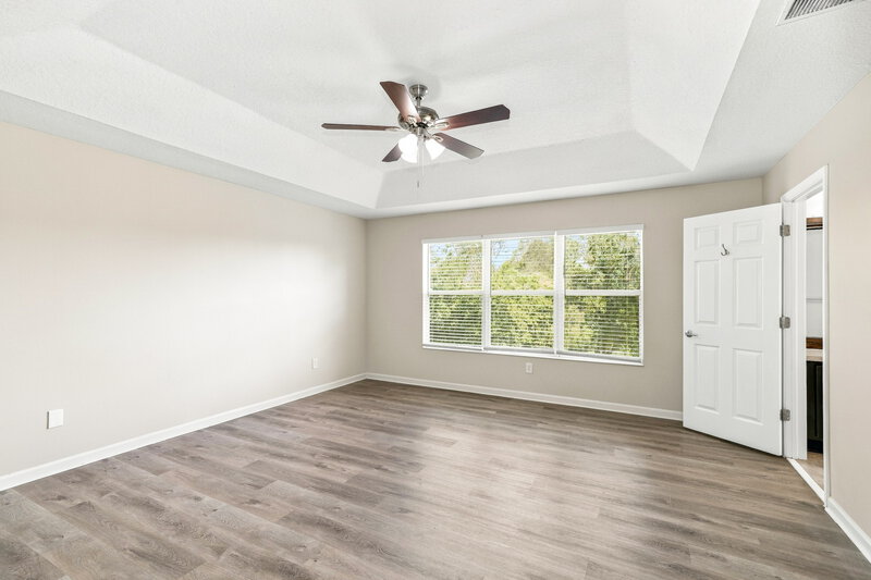 2,240/Mo, 13945 Crater Cir Hudson, FL 34669 Primary Bedroom View