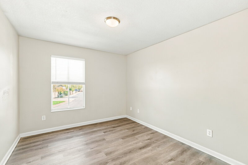 2,240/Mo, 13945 Crater Cir Hudson, FL 34669 Bedroom View