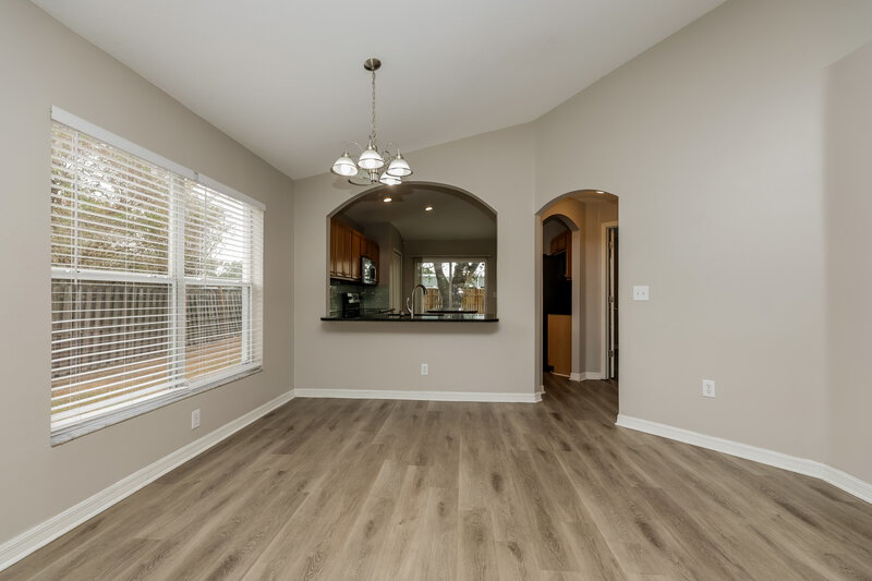 2,175/Mo, 447 Maple Pointe Dr Seffner, FL 33584 Dining Room View