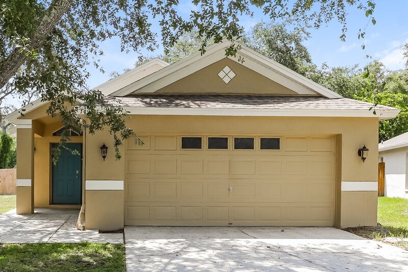 2,200/Mo, 14911 Stag Creek Cir Lutz, FL 33559 External View
