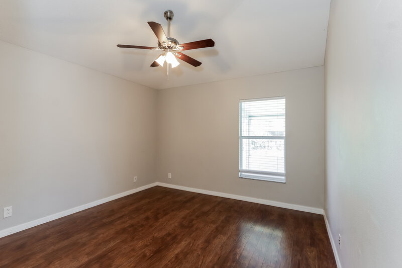 2,165/Mo, 5862 Wrenwater Dr Lithia, FL 33547 Main Bedroom View
