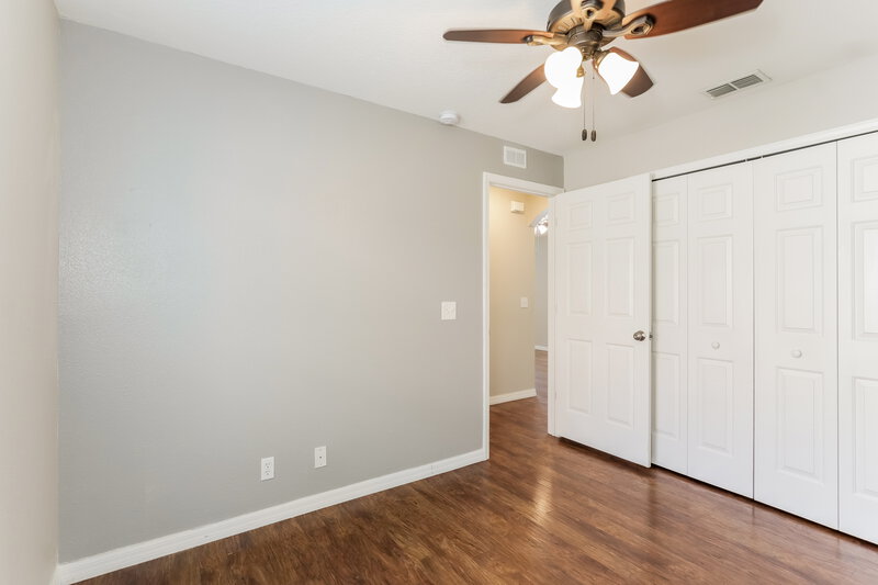 2,165/Mo, 5862 Wrenwater Dr Lithia, FL 33547 Bedroom View