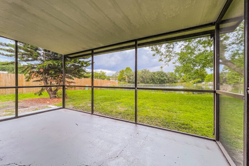 2,415/Mo, 4910 Hi Vista Cir Tampa, FL 33625 Screen Porch View