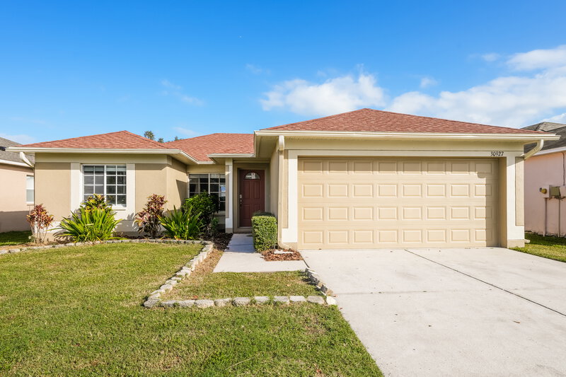 1,990/Mo, 30927 Midtown Ct Wesley Chapel, FL 33545 External View