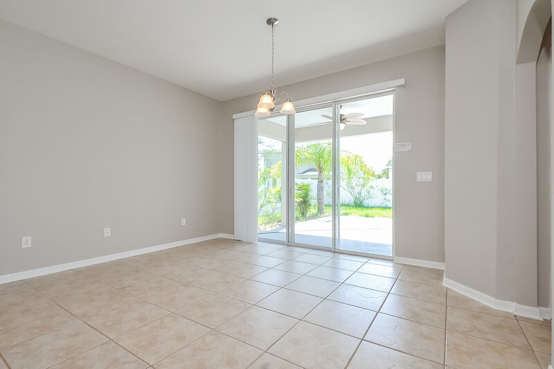 2,170/Mo, 912 15th St NE Ruskin, FL 33570 Dining Room View 2