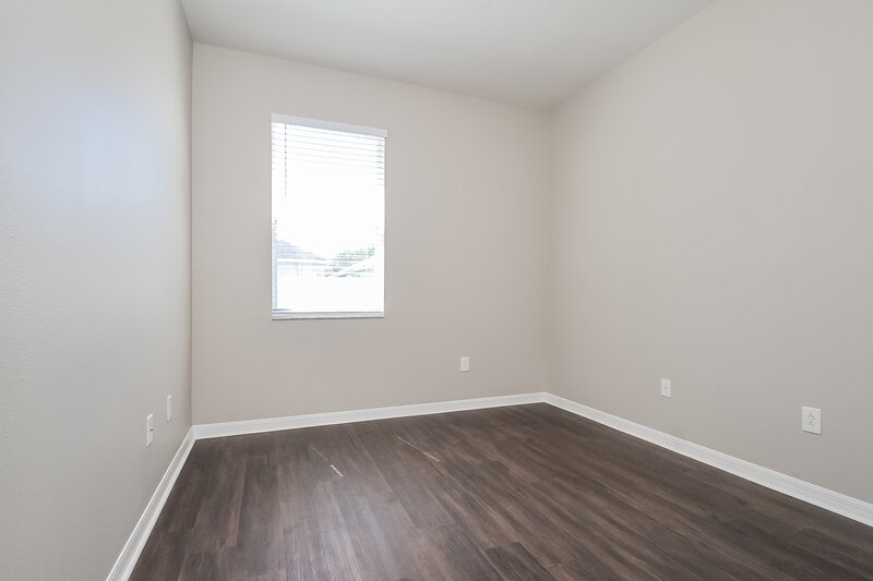 2,170/Mo, 912 15th St NE Ruskin, FL 33570 Bedroom View 2