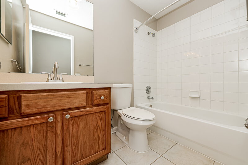 2,260/Mo, 13108 Early Run Ln Riverview, FL 33578 Bathroom View