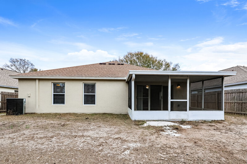 2,260/Mo, 13108 Early Run Ln Riverview, FL 33578 Rear View