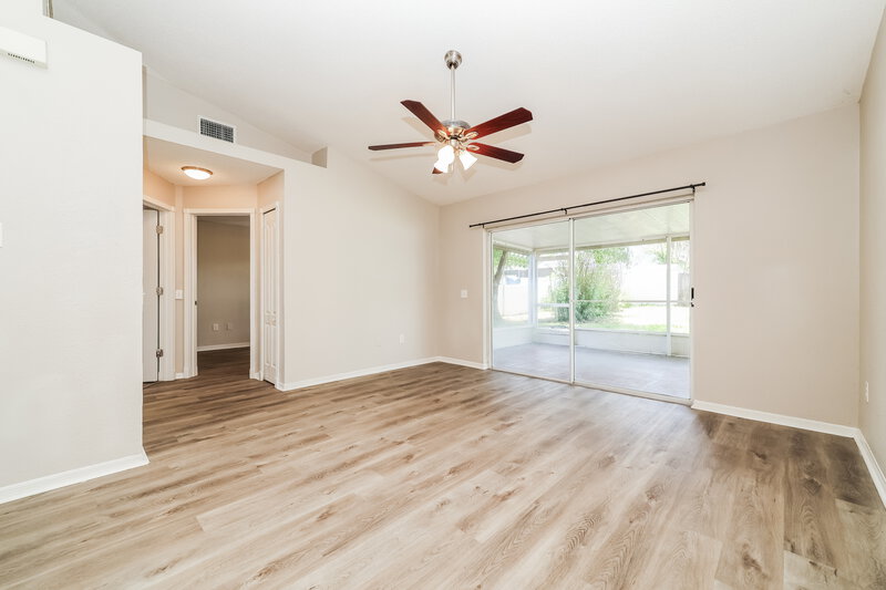 2,220/Mo, 416 Sangria Dr Valrico, FL 33594 Family Room View