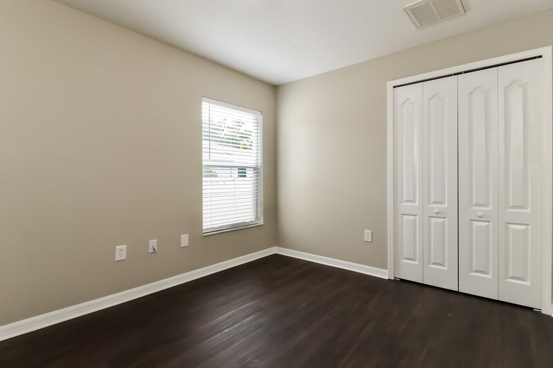 1,955/Mo, 7801 Merchantville Cir Zephyrhills, FL 33540 Bedroom View