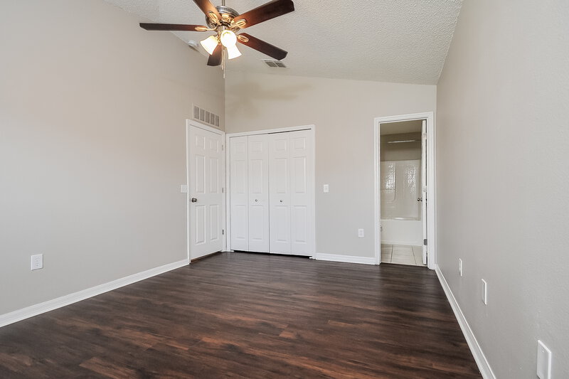 2,230/Mo, 30250 Rattana Ct Wesley Chapel, FL 33545 Main Bedroom View 2