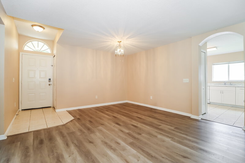 1,955/Mo, 12118 Feldwood Creek Ln Riverview, FL 33579 Living Room View