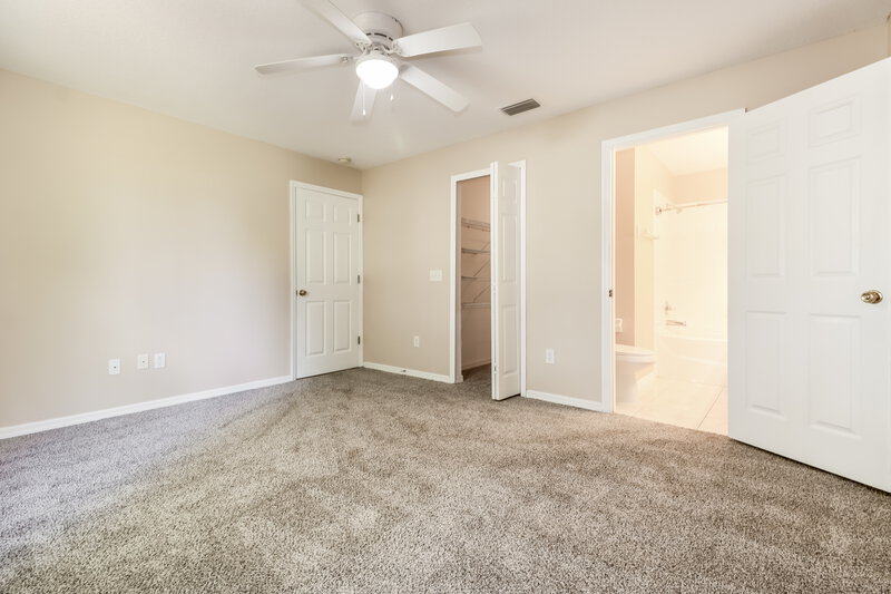 1,955/Mo, 12118 Feldwood Creek Ln Riverview, FL 33579 Main Bedroom View