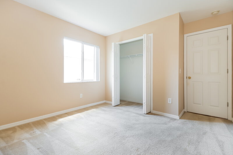 1,955/Mo, 12118 Feldwood Creek Ln Riverview, FL 33579 Bedroom View 2