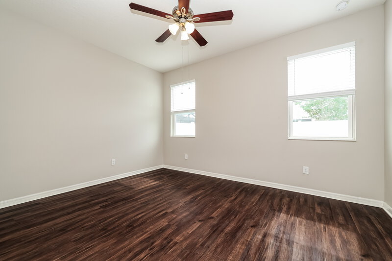 2,165/Mo, 7729 Sunshine Bridge Ave Gibsonton, FL 33534 Main Bedroom View