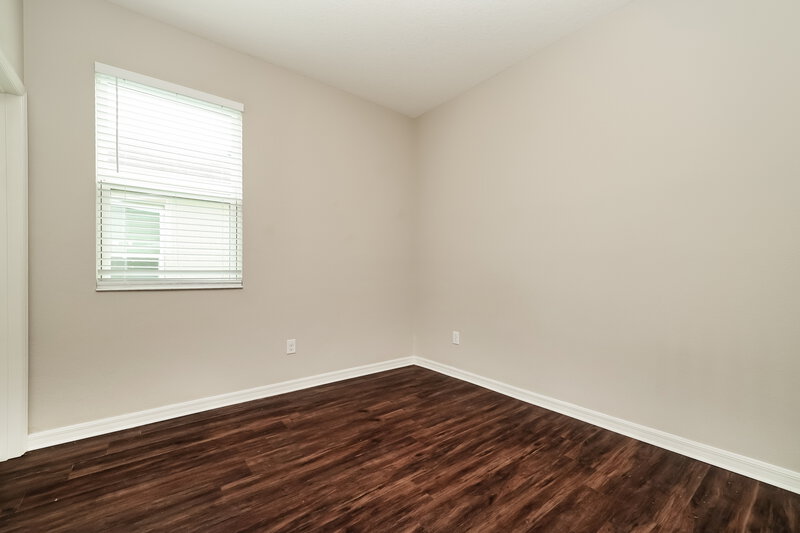 2,165/Mo, 7729 Sunshine Bridge Ave Gibsonton, FL 33534 Bedroom View 3