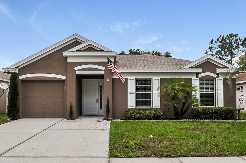 2,090/Mo, 12420 Dawn Vista Dr Riverview, FL 33578 External View