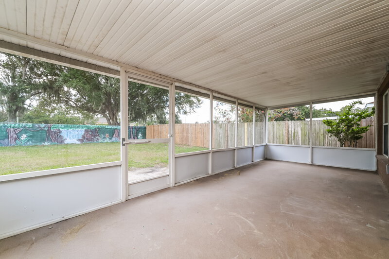 2,005/Mo, 12420 Dawn Vista Dr Riverview, FL 33578 Sun Room View