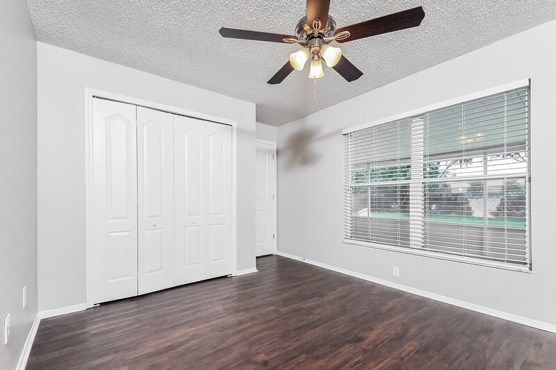 2,090/Mo, 12420 Dawn Vista Dr Riverview, FL 33578 Main Bedroom View 2