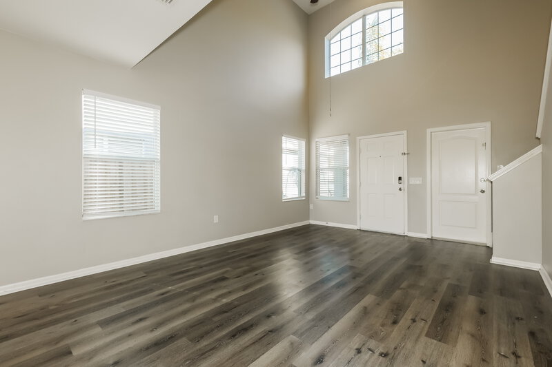 2,165/Mo, 12527 Evington Point Dr Riverview, FL 33579 Living Room View