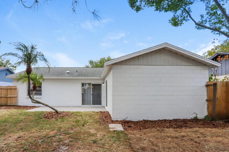 2,160/Mo, 1038 Bridlewood Way Brandon, FL 33511 Rear View