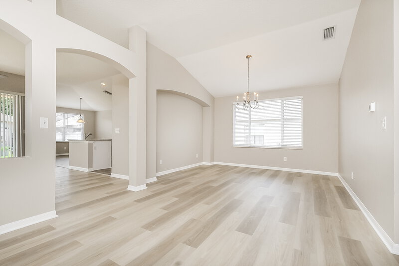 2,610/Mo, 1221 Barclay Wood Dr Ruskin, FL 33570 Family Room View