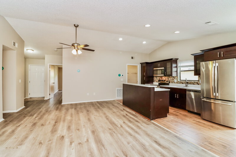 4,080/Mo, 12342 Witheridge Dr Tampa, FL 33624 Living Room View