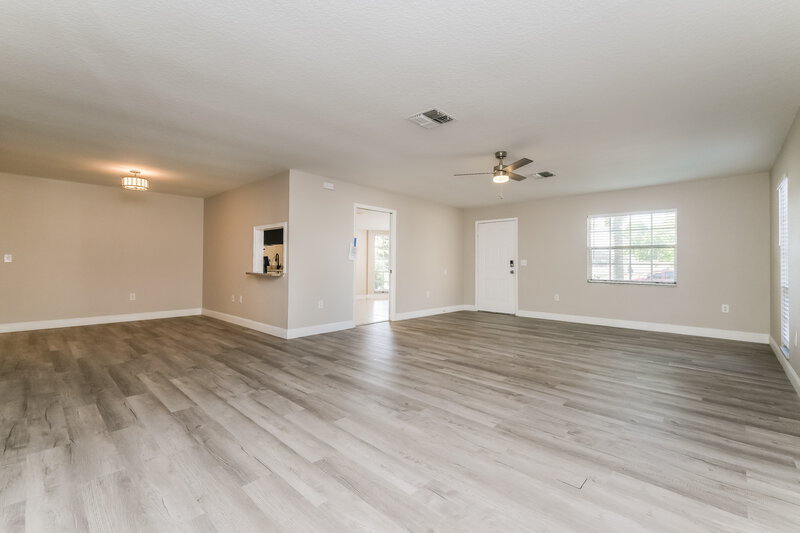 1,960/Mo, 7629 Bramblewood Dr Port Richey, FL 34668 Living Room View 2