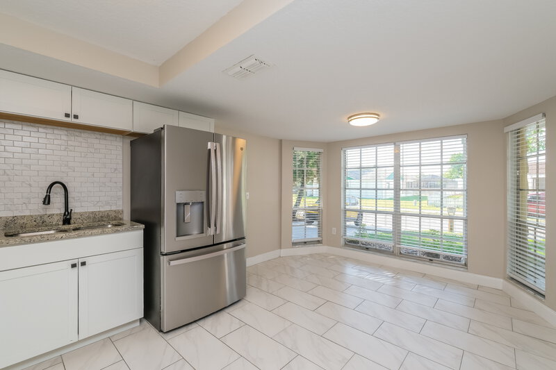 1,960/Mo, 7629 Bramblewood Dr Port Richey, FL 34668 Kitchen View 2