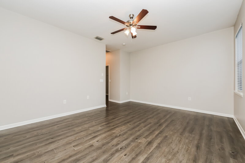 2,010/Mo, 11740 Colony Lakes Blvd New Port Richey, FL 34654 Main Bedroom View 2