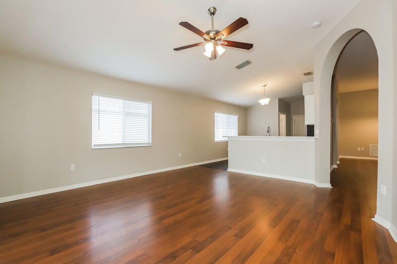 2,355/Mo, 3125 Summer House Dr Valrico, FL 33594 Living Room View 3