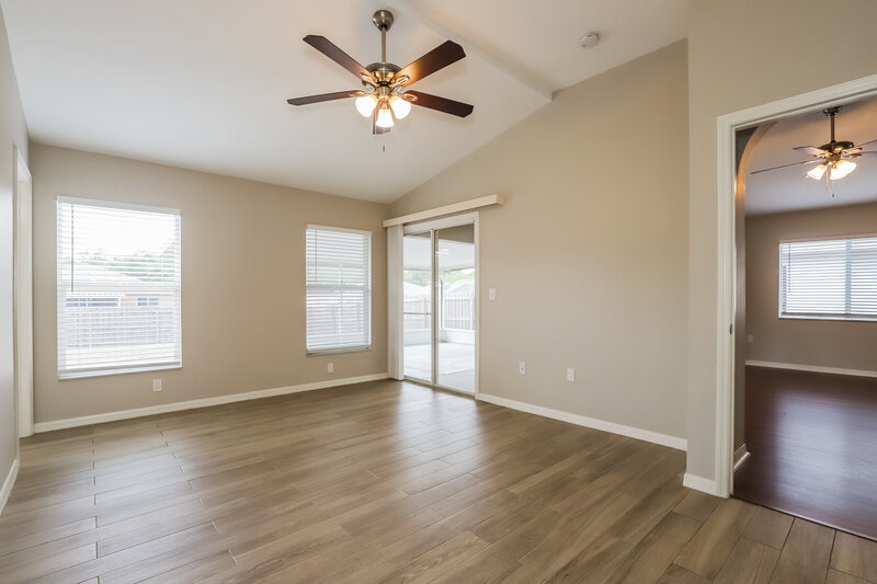 2,355/Mo, 3125 Summer House Dr Valrico, FL 33594 Main Bedroom View