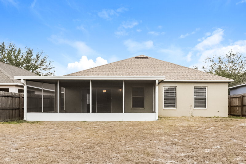 2,355/Mo, 3125 Summer House Dr Valrico, FL 33594 Rear View