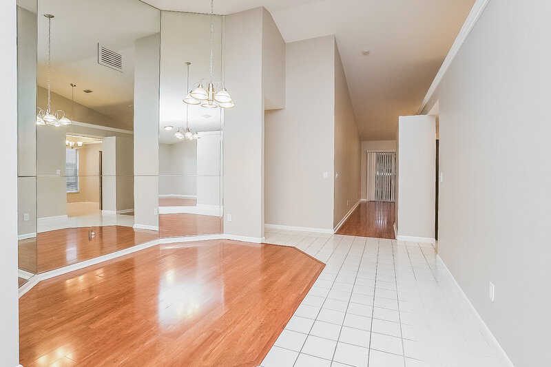 2,270/Mo, 24734 Silversmith Dr Lutz, FL 33559 Living Room View