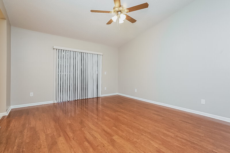 2,270/Mo, 24734 Silversmith Dr Lutz, FL 33559 Main Bedroom View 3
