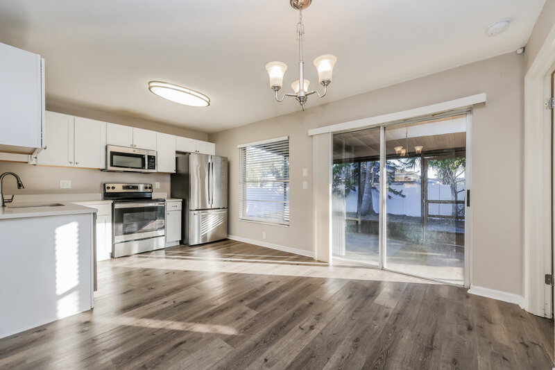 1,845/Mo, 11337 Blackbark Dr Riverview, FL 33579 Dining Room View