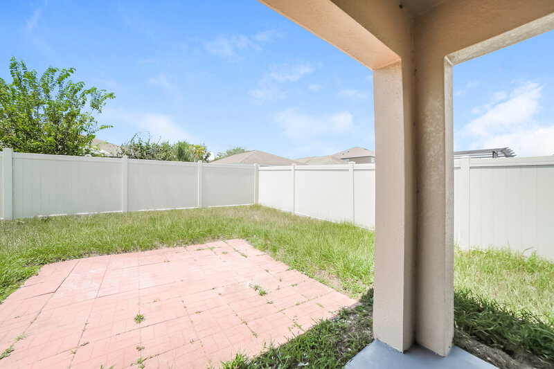 2,025/Mo, 7329 Lumber Port Dr Ruskin, FL 33573 Rear View