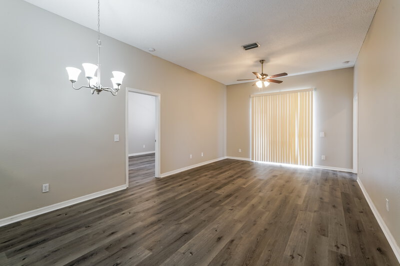2,335/Mo, 7409 Sade St Tampa, FL 33615 Dining Room View
