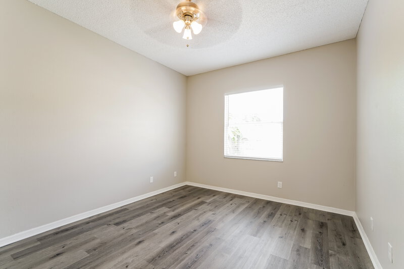 2,335/Mo, 7409 Sade St Tampa, FL 33615 Bedroom View