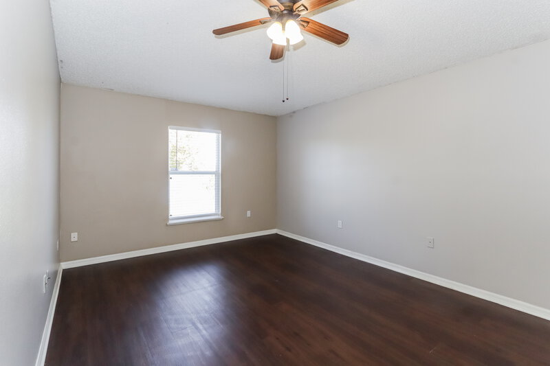 1,990/Mo, 31735 Loch Aline Dr Wesley Chapel, FL 33545 Main Bedroom View