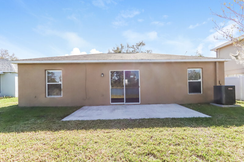 1,990/Mo, 31735 Loch Aline Dr Wesley Chapel, FL 33545 Rear View