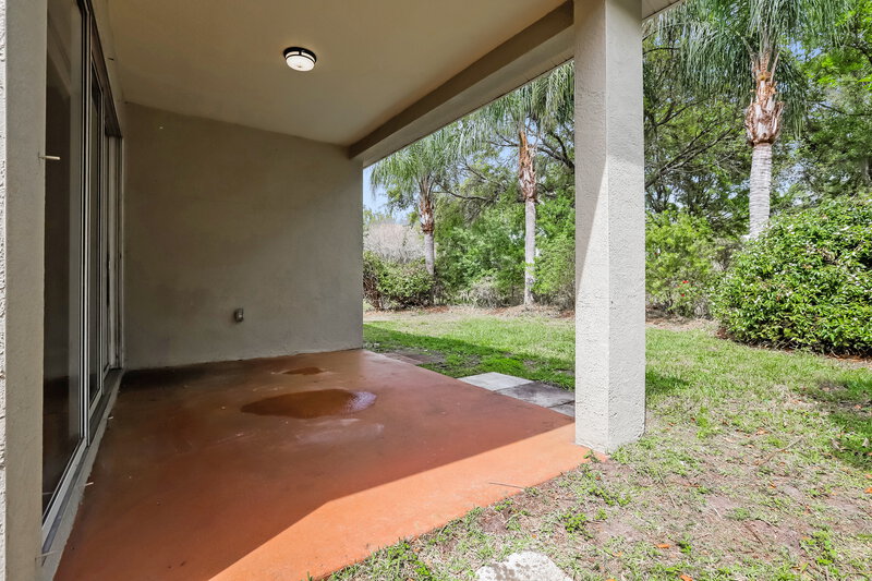 2,210/Mo, 11016 Newbridge Dr Riverview, FL 33579 Porch View