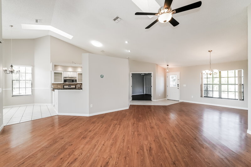 2,370/Mo, 14525 Pimberton Dr Hudson, FL 34667 Living Room View 2