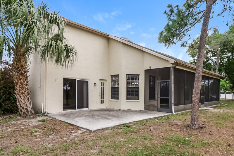 2,265/Mo, 14525 Pimberton Dr Hudson, FL 34667 Rear View