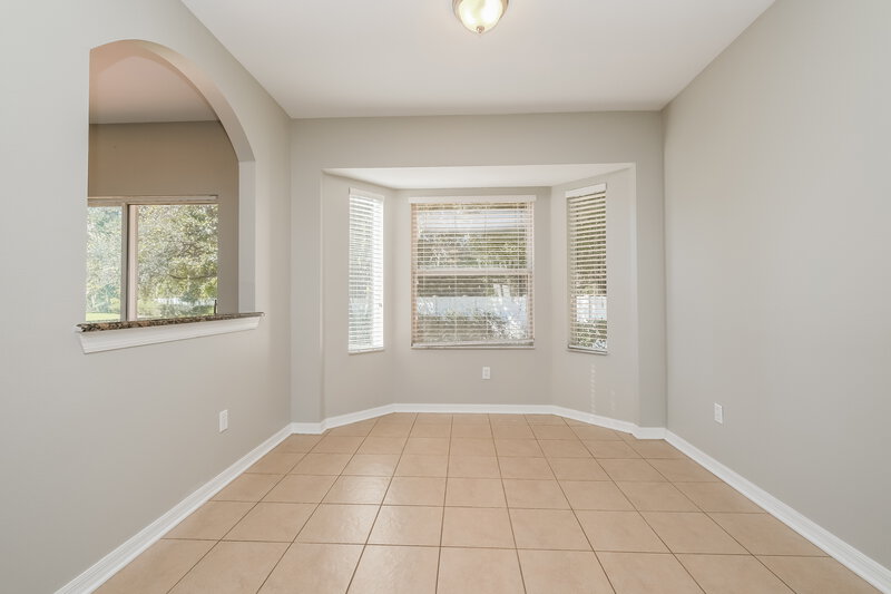 2,175/Mo, 18108 Cypress Bay Pkwy Land O' Lakes, FL 34638 Dining Room View